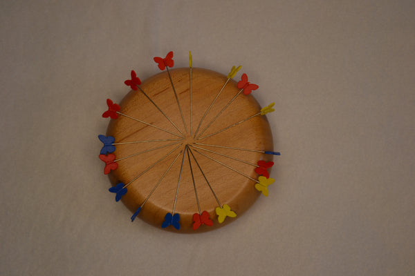 Maple Magnetic Pin holder 1