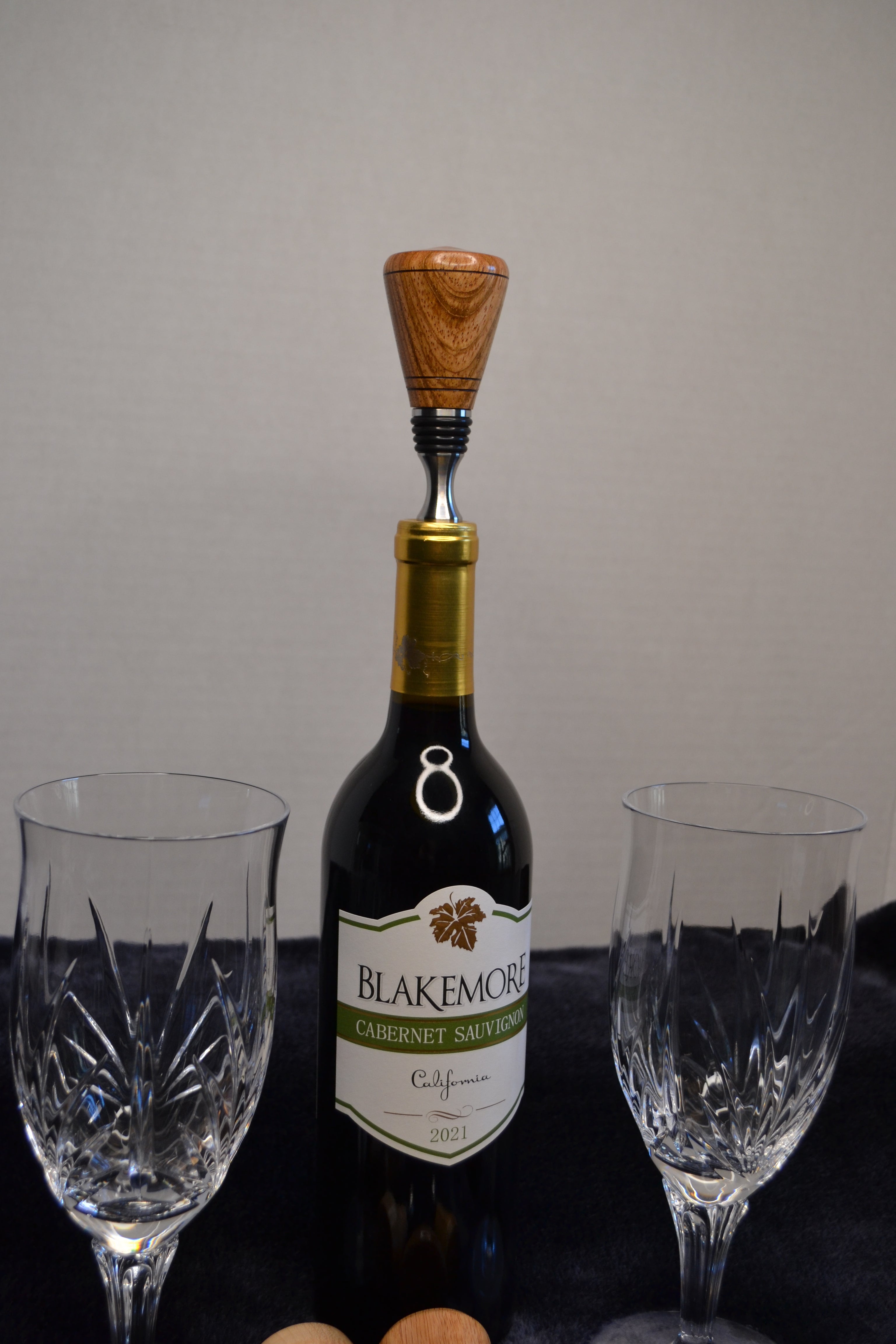 RFB Woodcraft Wine Bottle Stopper - Thumbnail 2